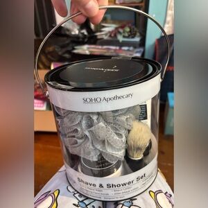 Men’s Shave & Shower set NIP